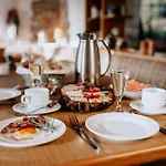 Waldhotel Weitblick ホテル Fichtach