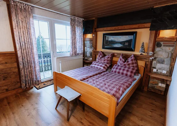 Waldhotel Weitblick *